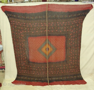 Tie and Dye(Cotton)Odhani From Kutch Gujarat India.Its size is 160cm X 200cm. Condition is very good(DSC05944 New).                