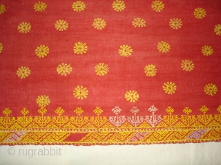 Double Sided Embroidery(Cotton on cotton)Woman's Odhani From Nagour District Of Rajasthan.India.its known as Kedari Odhani.It's size is 140cm x 222cm.Condition is Good(DSC03066 New).          