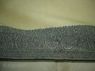 Highly Sikh Period Jamawar Long Shawl From Kashmir, India.Made for Sikh family of Punjab.C.1835.Its Size is 135cmx345cm.Its condition is very good(DSC03270 New).           