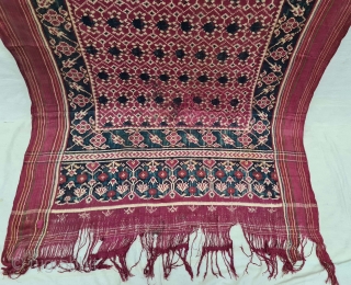 An Rare Tran-phul-bhat Patola Sari,Silk Double Ikat.Probably Patan Gujarat.This Patola known as Tran-phul-bhat(there flowers design).This Patola is one of the most Rare designs and in indigo blue colour.

C.1825-1850.

Its size is 100cm x  ...