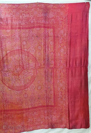 Tie And Dye Odhani,Tie and Dye on the Fine Quality Gajji-Silk with Real Zari Pallu, From Jamnagar Gujarat, India.C.1900.Showing Dancing Gopies of Rasamandala in forests, Its size is 157cmX216cm(20200920_155509).
    