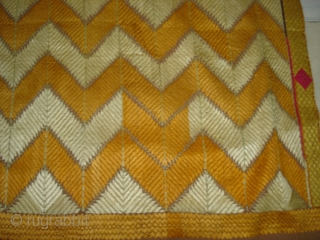 Phulkari From West(Pakistan)Punjab.India,With different influence of Nazar buti and different design(DSC03120 New).                     