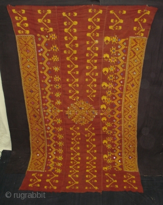 Wedding Odhani (Cotton) From Ganga Nagar District of Rajasthan,India.This were Traditionally used mainly by Bishnoi Communities of Rajasthan.C.1900.Its size is 127cmX220cm(DSC05458 New).           