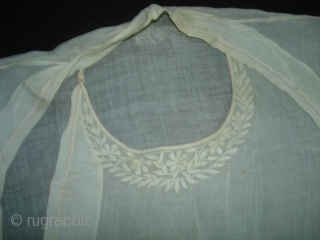 Angarkha(Coat)fine Muslin Cotton with Applied work,From Lucknow ,Utter Pradesh. India.C.1900.Worn by Royal Nawab Muslims Family Of Lucknow(DSC06508 New).               
