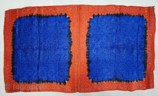 Ceremonial Tie and Dye Rumal, Tie and Dye Work on the Gajji-Silk From Kutch Region of Gujarat, India. 

This were Traditionally used mainly by Muslim Khatri community in Kutch, specifically to the  ...