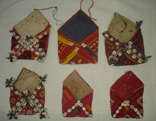 Banjara Bujkies(Small Bags)from the Banjara peoples in India.6 Pieces lot.Very rare design Banjara Bujkies.
                   