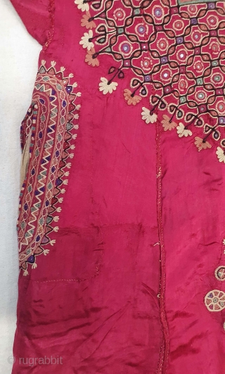 Abha (Abho) Of  Fine Embroidery from the Syed Community of Banni District Kutch Gujarat. India. India.Silk Embroidered with Silk Threads, Tiny Mirror-Glass Discs, 19th Century (20201031_134341).       