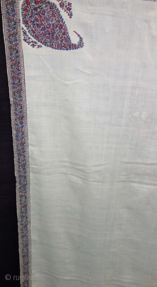 Highly Sikh Period Palledar Shawl of Kani Jamawar, From Kashmir, India. c.1820-1840. Its Size is 130cmx300cm (DSC08522).


                