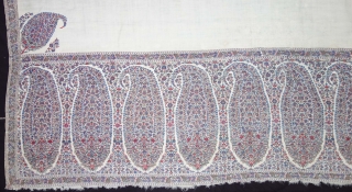 Highly Sikh Period Palledar Shawl of Kani Jamawar, From Kashmir, India. c.1820-1840. Its Size is 130cmx300cm (DSC08522).


                