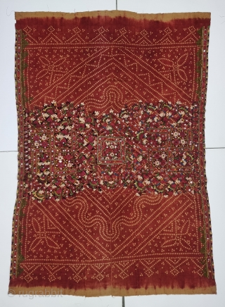 Abochhini Wedding Shawl (Women) from Sindh Region of Undivided India. India, From the Lohana group

Sakro, Indus delta Pakistan ,Hand-woven, tie-dyed and embroidered cotton
The ceremonial head shawl has been tie-dyed prior to being embroidered.
This  ...