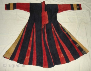 Zanskar Coat Dress(Indigo Colour)From Ladakh.India.Finest variations of colours,Pure Vegetable colours has been used,Made of yaks Wool.And it’s Tie and Dye work.Early and rare Dress(DSC07358 New).        