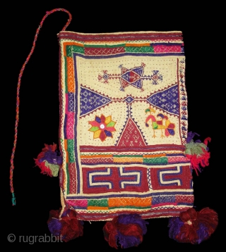 Embroidery Dowry Bag from Proper Chotila District of Saurashtra Gujarat India.Embroidery with wool on Cotton,From Rabari shepherd caste family.its size is 25cmX37cm(DSC03883 New).
          