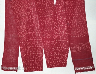 Muslin Turban Tie and Dye,Khadi-cotton,with Plain weave Edges.Natural Colour's,From Kutch,Gujarat, India.Size is 23x560cm (20191119_164445).                   