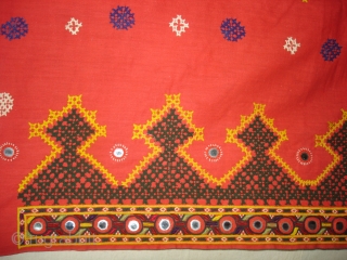 Woman’s Shawl(Abochchini),Probably from Meghwar Group ,Tharparkar Pakistan.Its size is 147cmX207cm(DSC01444 New)                      