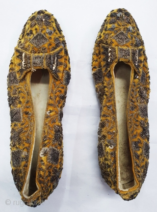 Pair of slippers for Women’s A Zardozi embroidery on the cotton Velvet. From Lucknow Uttar Pradesh India.C.1900 (20191204_154426).               