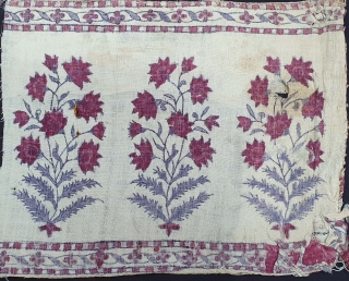 Fragment Of Indian Trade Kalamkari, Late 18th Century, Traded to South-East-Asian Market, Cotton Painted, Mordant-And Resist-Dye, From Gujarat India. India. Its size is 21cmX27cm ( 20201205_134928 ).      