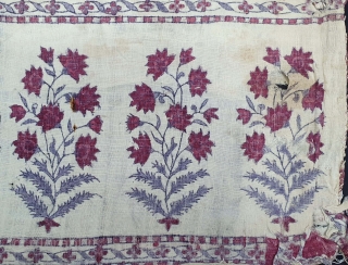 Fragment Of Indian Trade Kalamkari, Late 18th Century, Traded to South-East-Asian Market, Cotton Painted, Mordant-And Resist-Dye, From Gujarat India. India. Its size is 21cmX27cm ( 20201205_134928 ).      