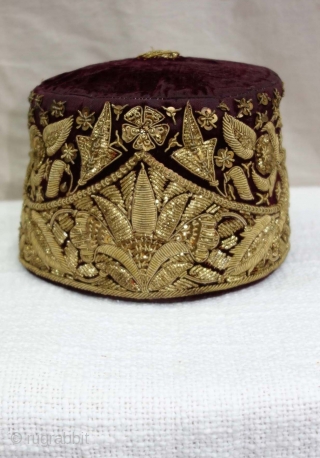 Parsi Topi (Hat) Zardozi Embroidered on cotton velvet, With Real Silver Thread with Gold Polish,From Surat, Gujarat, India. India.Late19th Century.
             
