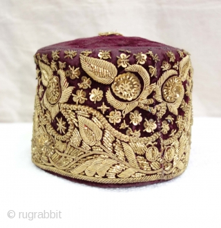 Parsi Topi (Hat) Zardozi Embroidered on cotton velvet, With Real Silver Thread with Gold Polish,From Surat, Gujarat, India. India.Late19th Century.
             