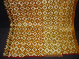 Phulkari From West(Pakistan)Punjab.India.Diamond Design Bagh With rare Influence of Multi-Colour Border(DSC07198).                      