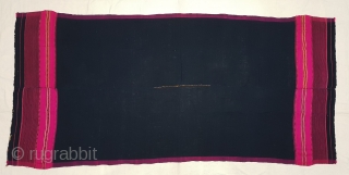 Waziri Shawl (Indigo Blue Colour) for Man From Waziristan, Pakistan. India.C.1900.Natural Dye with Hand Woven Cotton and silk ends,with silk end borders.Its size is 103cmX220cm. Very nice in the condition(20181208_154236).   