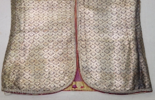 Boys Waistcoat(sadri or Jacket), Zari Brocade (Gold Plated Real Silver Threads) On Gajji-Silk,
Worn by Royal Vohra Muslims Community Of Sidhpur,Patan, Gujarat. India.

C.1875. 

L-54cm,W-38cm(DSC09622).          