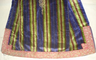 Velvet Dress From Nawab Family of Uttar Pradesh India.Condition is Good.(DSC09388)                      