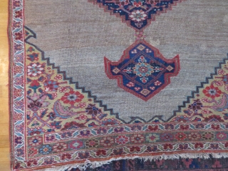 Antique Bidjar area vagire/rug, 160x110 cm. More or less low pile, some restauration and reduced at one side, nice colours and patina. Not as stiff as the normal Bidjar rug.   