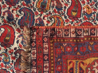 Antique very beautiful Khamse rug, 270x156 cm, in good condition. All colours looks nice.                   