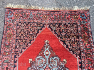 High quality Bidjar rug, 218x141 cm, made between 1930-1940. It’s in very good condition and colours looks nice.               