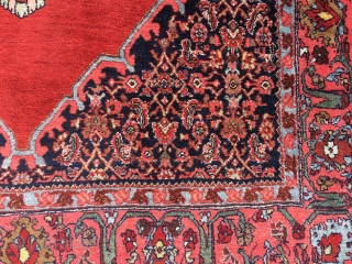 High quality Bidjar rug, 218x141 cm, made between 1930-1940. It’s in very good condition and colours looks nice.               