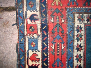 Last third 19th c. rug. 192x195 cm.
This is perhaps a non Talish plain field Caucasian rug, belonging to a small group.
Or maybe this is a younger version of such a rug, since  ...