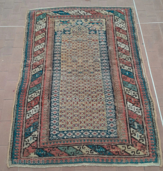 Very early Dagestan prayer rug, cat foot pattern 
Yellow field
18th                       