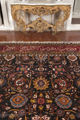 Bakhtiari “Khan” carpet, Chahar Mahal, South Central Persia, 20th c. (dated 1912)
(528 cm. x 480 cm. / 17’3’’x15’7’’)
Est. 20.000 / 30.000 €
The third Leclere specialist sale dedicated to rugs and weavings will  ...