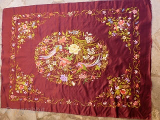 Silk Chinese embroidery 108 x 77
Price upon request                         