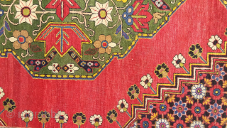 Tabriz 220 x 150, circa 1900
Contact via WhatsApp : +33 (0) 614362146                     