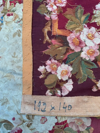 Aubusson Napoleon III perfect condition nice colours
Contact via WhatsApp : +33 (0) 614362146