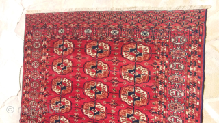 Antique Tekke 165 X 128, soft wool, perfect pile. 
Contact via WhatsApp : +33 (0) 614362146                 