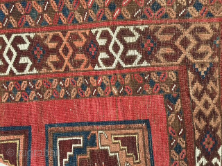 Baloutch or Central Asia ? 202 x 112 good condition good Colors.
Contact via WhatsApp : +33 (0) 614362146 :