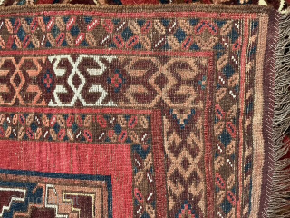 Baloutch or Central Asia ? 202 x 112 good condition good Colors.
Contact via WhatsApp : +33 (0) 614362146 :