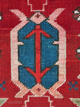 Caucasian Kazak Rug with Turtle Medallions, ca. 1885–1910
90 × 160 cm | Wool on wool | Symmetrical knots | Red wefts

A bold and compact village weaving with twin stylized “turtle” medallions on  ...