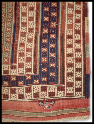   Antique Turkish Kelim This very fine embroidered kelim dates from the early 1900's and has most intricate embroidered details. Reference 81855. 100 x 80cms. Euros 750. -  SOLD.   ...
