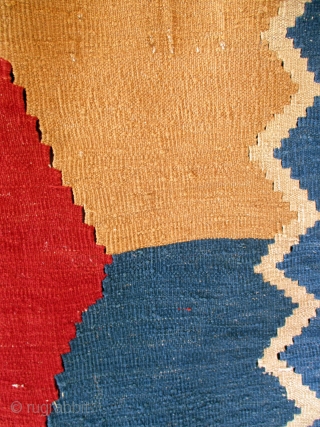 GABBEH KILIM - a simplistic and bold flat weave which will make a dramatic contribution to modern decor. It is in perfect condition and lies totally flat. Use it on a floor  ...
