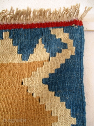 GABBEH KILIM - a simplistic and bold flat weave which will make a dramatic contribution to modern decor. It is in perfect condition and lies totally flat. Use it on a floor  ...