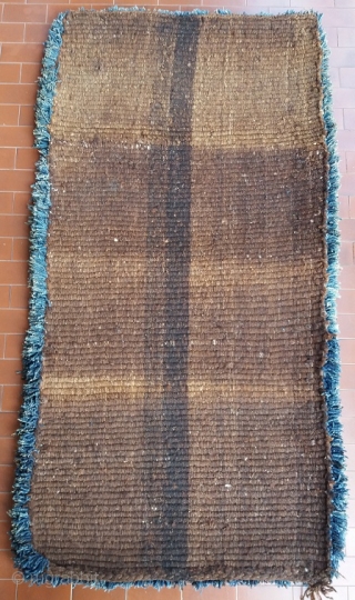 Old Tibetan Wangden rug, khaden size (circa 175 by 90 cm, fringes included), powerful three medaillon with bright yellow swastikas design, unusual brillant colors with rare green field, good age, genuine and  ...