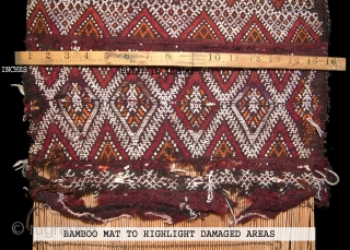 Semi-antique moroccan Amazigh (berber) woven kilim tent cushion

Beautiful example which has detailed handwoven tribal designs on BOTH sides of the cushion. 

Colours: White, black, burgundy, orange, green and brown.
Material: Wool and cotton
Size:  ...