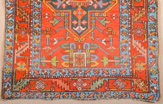 Late 19th Century Persian Karajah Rug It has happy colors and in good condition Size 106 x 135 cm              