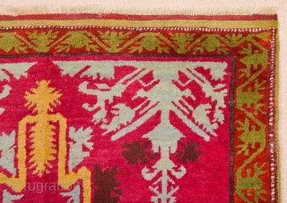 Central Anatolian Kirsehir Rug circa 1870 size 97 x 167 cm                      