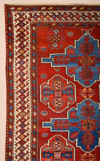 Middle of the 19th Century Persian Nordwest rug It's in very good condition Size 112 x 210 cm               