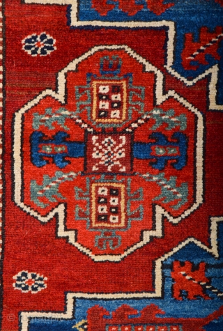 Middle of the 19th Century Persian Nordwest rug It's in very good condition Size 112 x 210 cm               